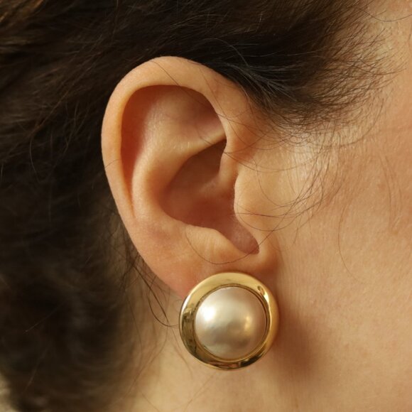 Yellow Gold Mabe Pearl Large Stud Earrings - 14k Pierced - Picture 2 of 5